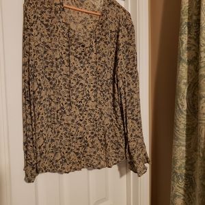 J.Jill long sleeve blue floral top